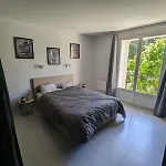 Maison Les Hirondelles Дом отдыха *