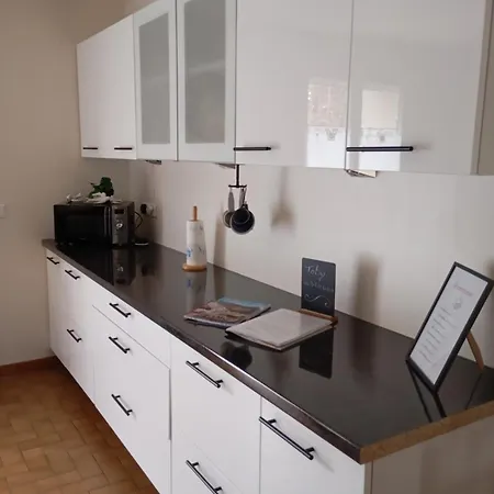 Dom wakacyjny Maison Les Hirondelles *