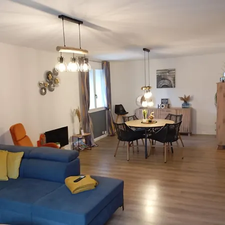 Maison Les Hirondelles Nyaraló