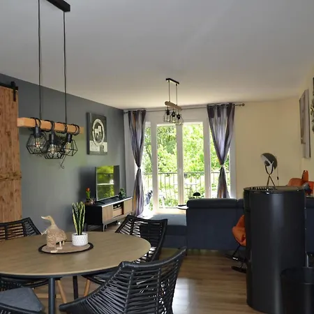 Maison Les Hirondelles Сasa de vacaciones *