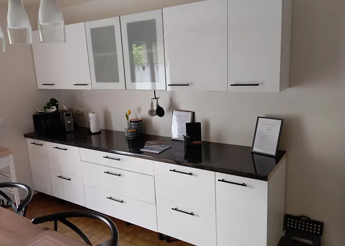 Maison Les Hirondelles Carcassonne